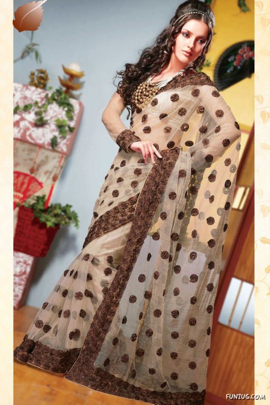 Gorgeous Models in Beautiful Sarees