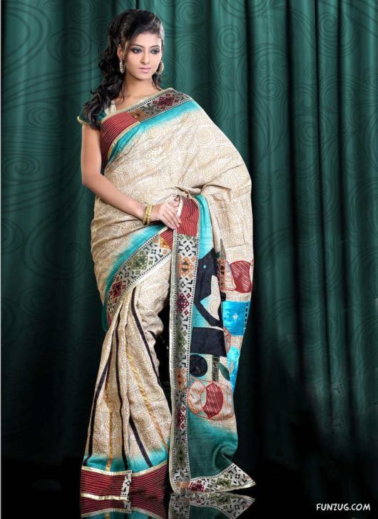 Gorgeous Models in Beautiful Sarees