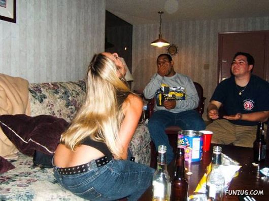 Crazy Galz Catching with Mouths