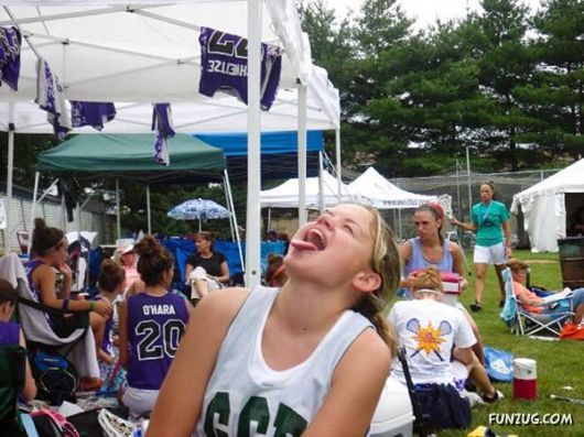 Crazy Galz Catching with Mouths