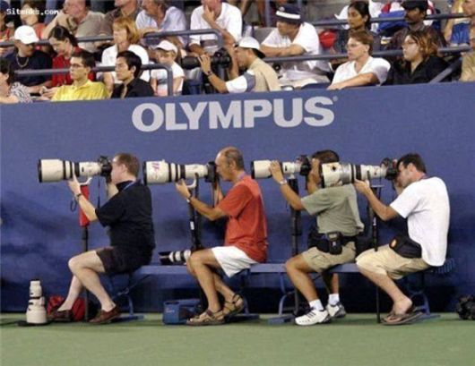 Funny Photographers And Their Photography Efforts