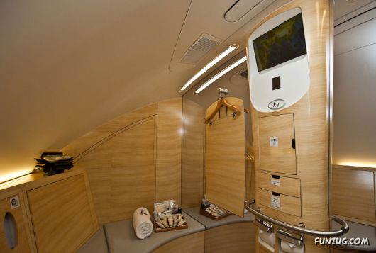 Fly Emirates - 5 Stars In The Sky