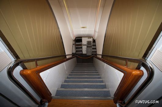 Fly Emirates - 5 Stars In The Sky