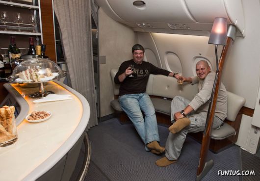 Fly Emirates - 5 Stars In The Sky