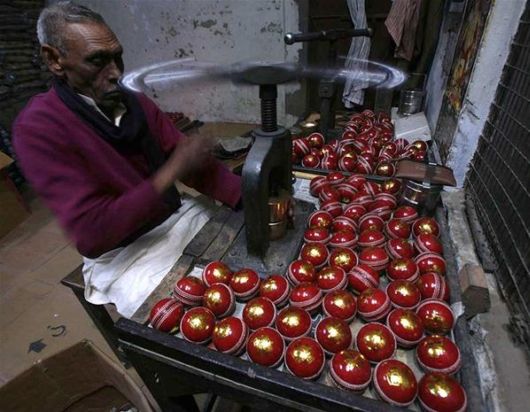 The Making Of A Cricket Ball