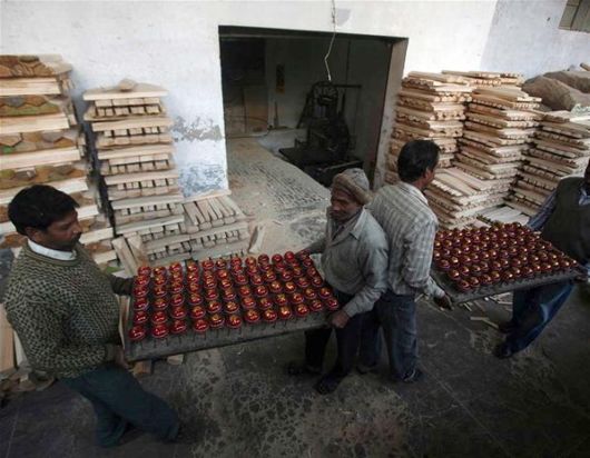 The Making Of A Cricket Ball