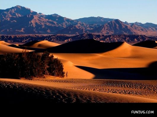 Click to Enlarge -Beautiful Deserts Wallpapers