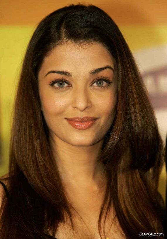 Unseen Pictures Of Aishwarya Rai