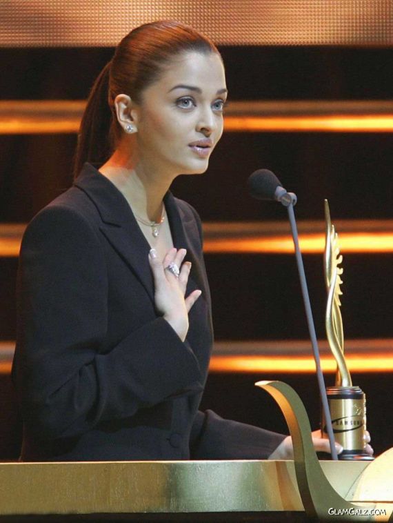 Unseen Pictures Of Aishwarya Rai