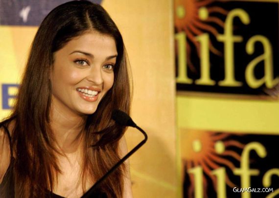 Unseen Pictures Of Aishwarya Rai