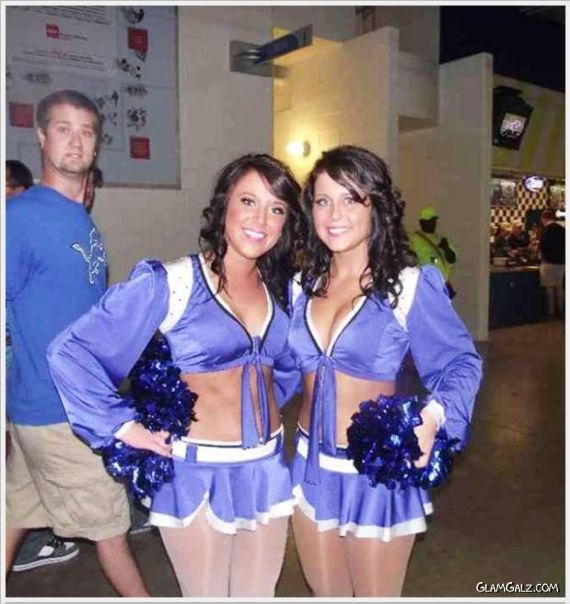 Facebook Cheerleaders Pictures Collection