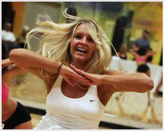 Facebook Cheerleaders Pictures Collection