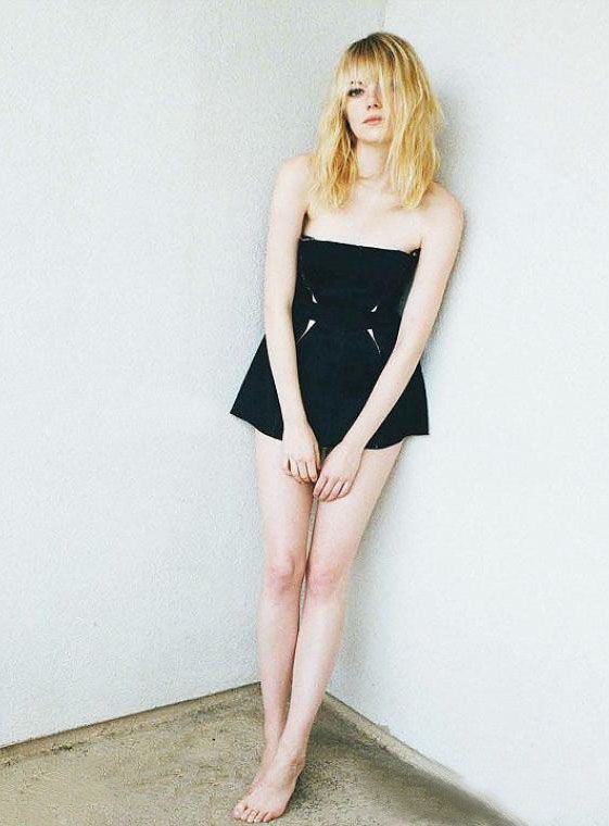 Emma Stone's Awesome Photo Gallery