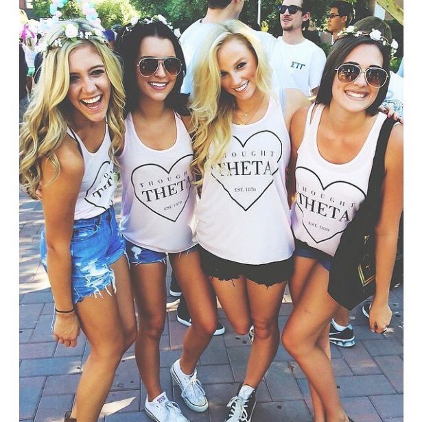 The Latest Trends And Fashions In Colleges Abroad
