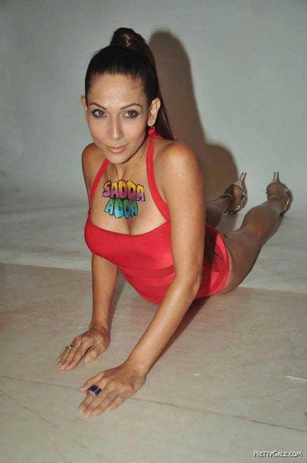 Beautiful Shaurya Chauhan Bikini Shoot